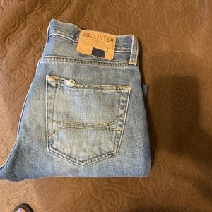 GUC HOLLISTER STRAIGHT LEG 28x30